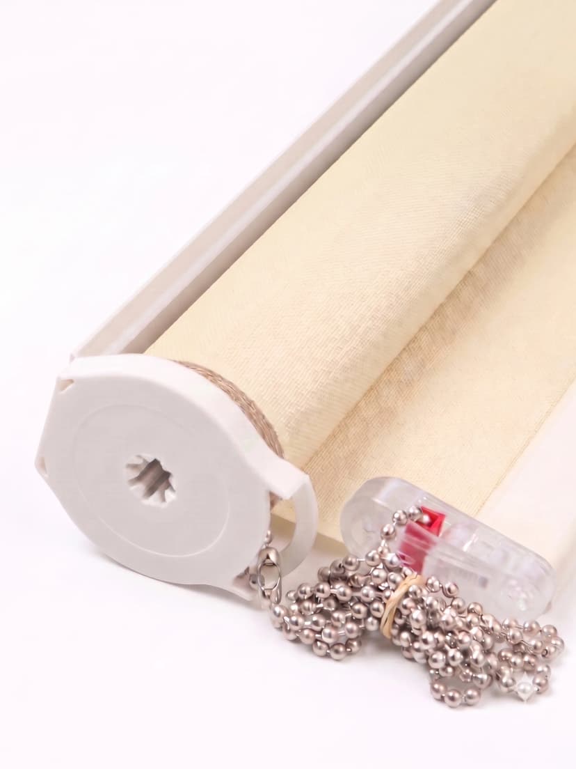 Ivory blackout roller shade fabric